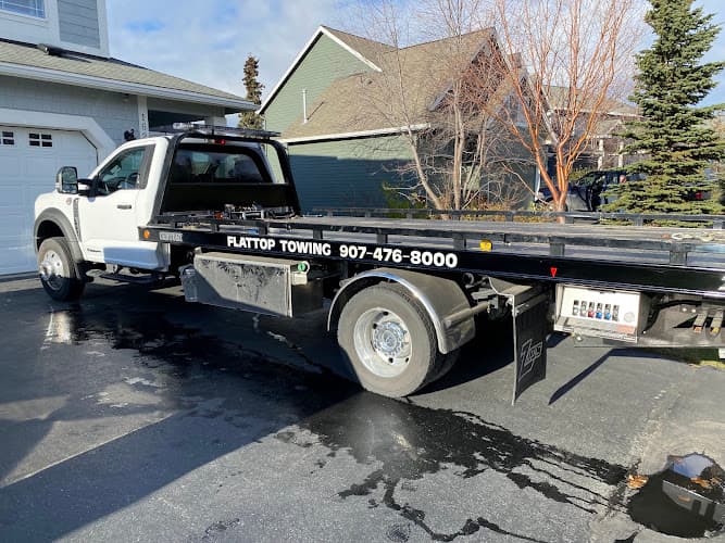 Flattop Towing LLC tow truck