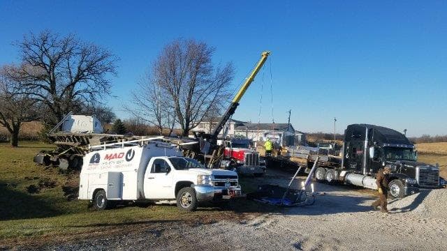 MAD J Repair & Towing tow truck