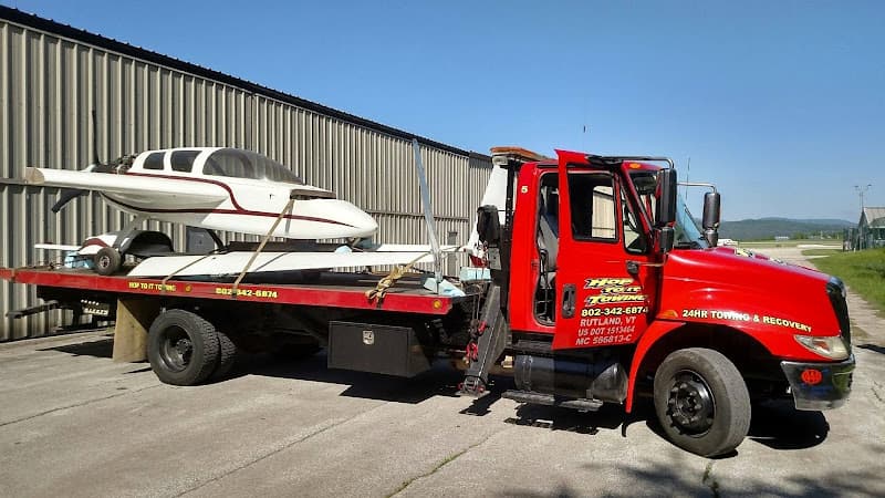 Hop To It Towing LLC tow truck