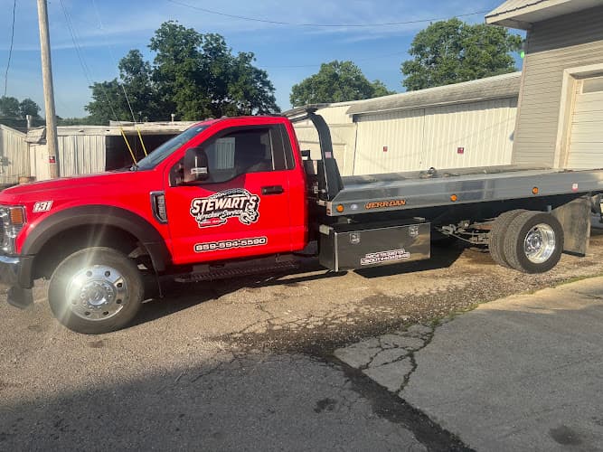 Stewart’s Wrecker Service tow truck