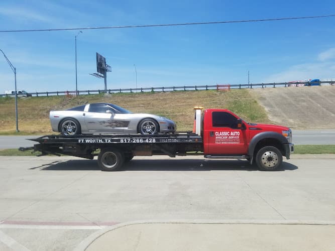 Classic Auto Wrecker Service tow truck
