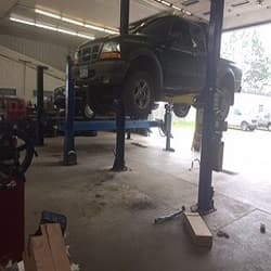 Don's Auto & Towing tow truck