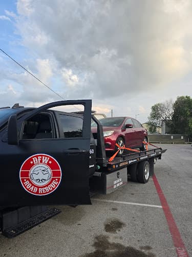 DFW Road Rescue tow truck