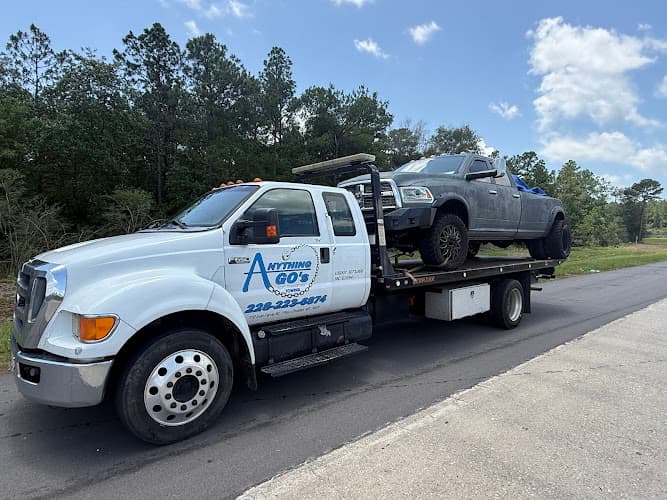 Anything Go's Towing tow truck