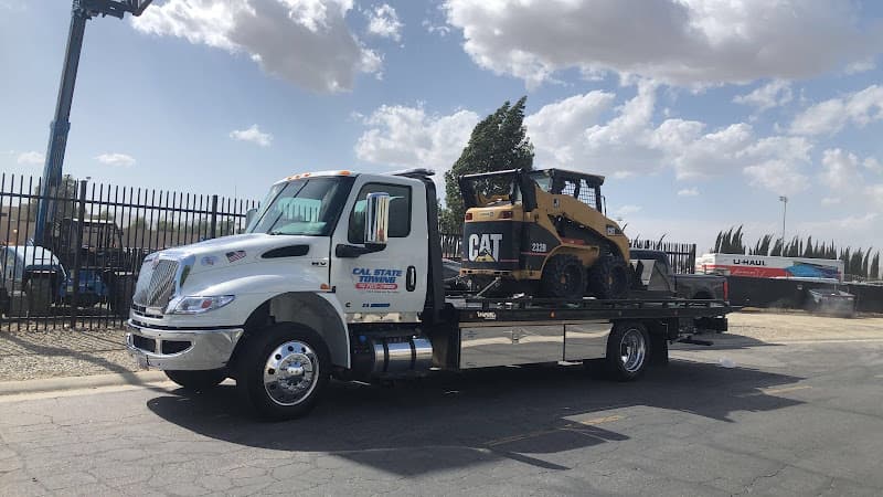 Cal State Towing tow truck