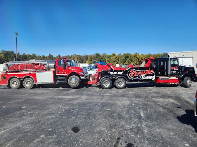 Riverside Towing tow truck
