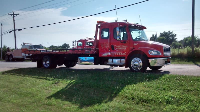 David's Towing & Recovery tow truck
