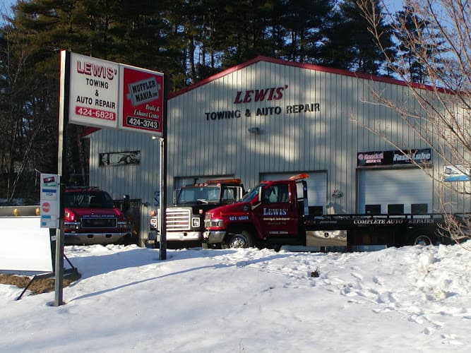 Lewis' Towing & Auto Repair tow truck