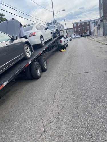 ALTA RUNS TOWING - Philadelphia tow truck