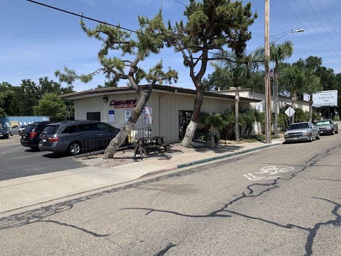 Cesares Collision Repair & Towing tow truck