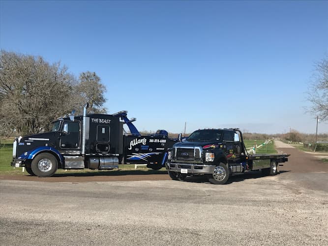 Allan's Wrecker Service tow truck