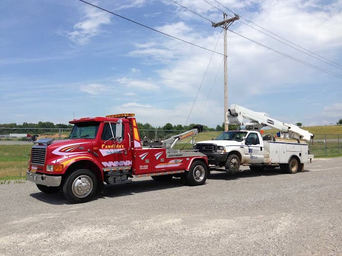 Candido's Towing & Repair tow truck