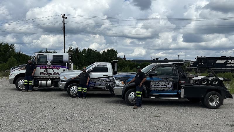 Tucker’s Towing Service LLC tow truck