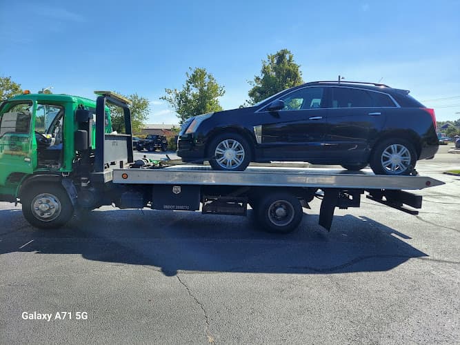 TNP Towing & Hauling LLC tow truck