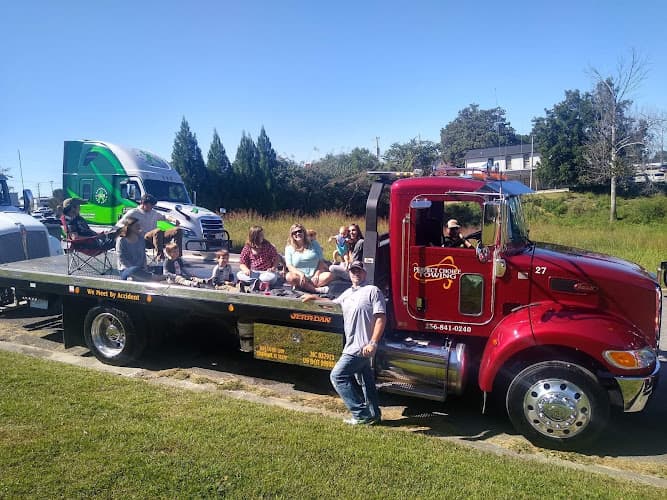 Perfect Choice Towing & Recovery, LLC tow truck
