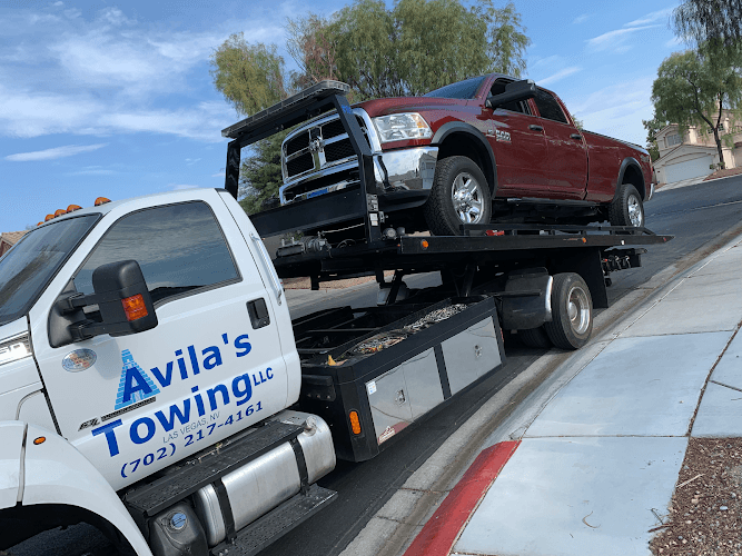 Avila's Towing tow truck