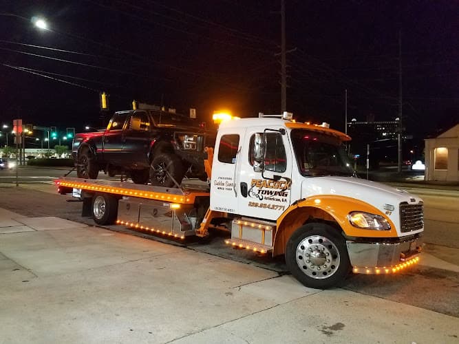 Peacock Towing Inc tow truck