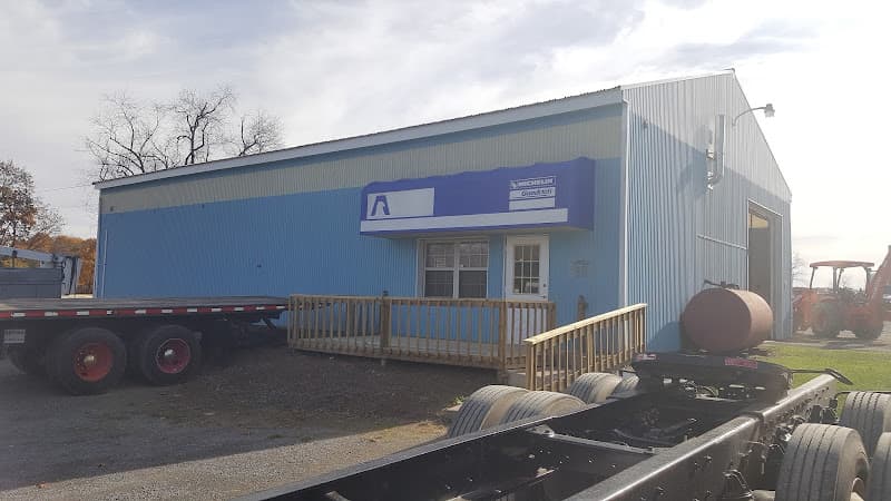 BRYSON TRUCK REPAIR tow truck