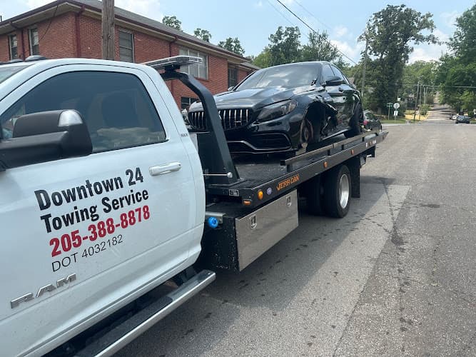downtown 24 Towing Service LLC tow truck