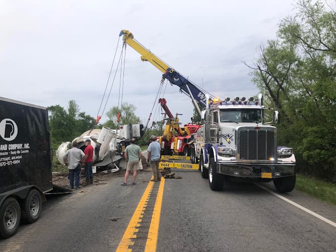 White Motor Company Towing & Recovery Service tow truck