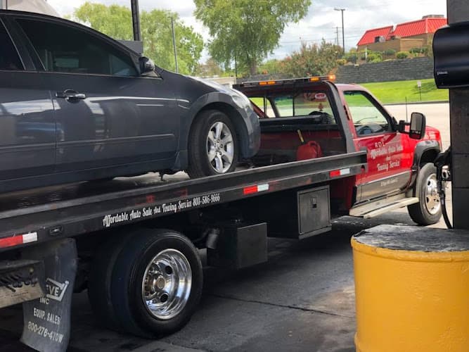 RDL Towing And Garage Service tow truck