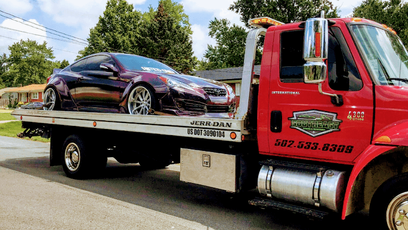 SouthEast Towing, LLC. tow truck