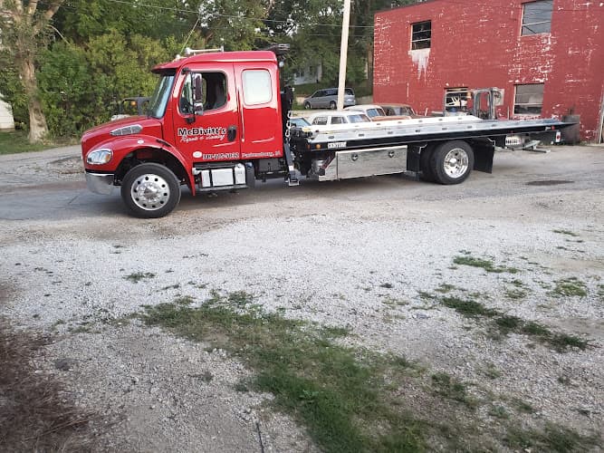 McDivitt's Repair & Towing tow truck