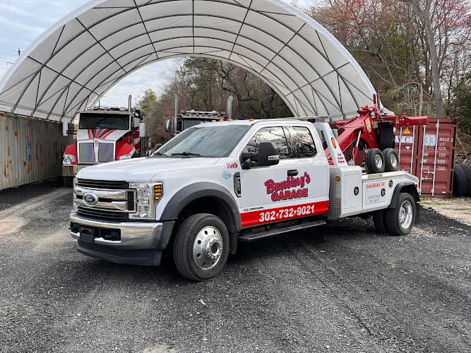 Bunting's Garage tow truck