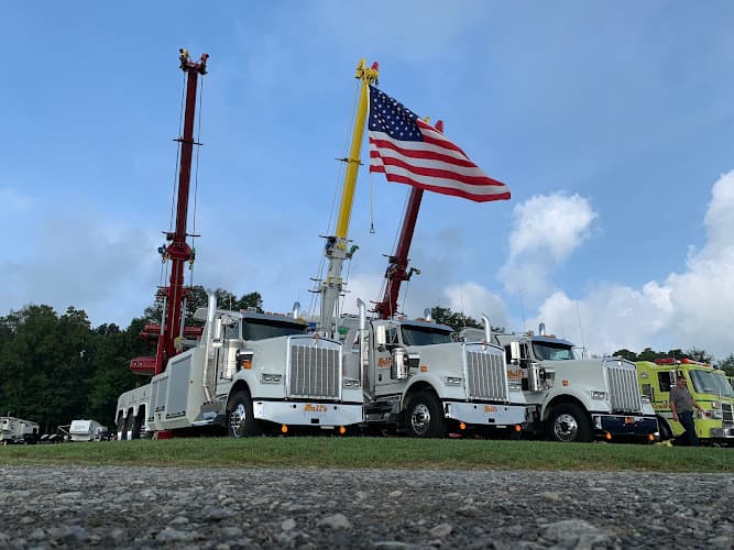 Null's Towing tow truck