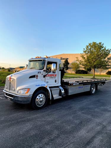 Campus Towing tow truck