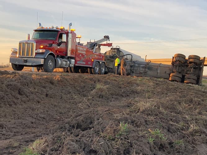 Venuti Towing & Recovery tow truck