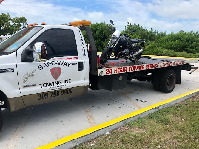 Safeway Towing tow truck