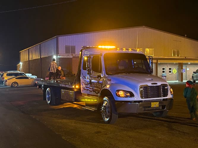 Sparkman's Garage & Towing tow truck