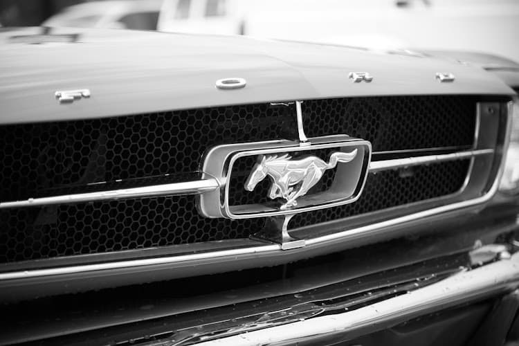 Johnson & Johnson Auto Services tow truck