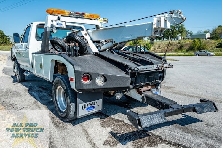 All Pro Tow Truck Service tow truck