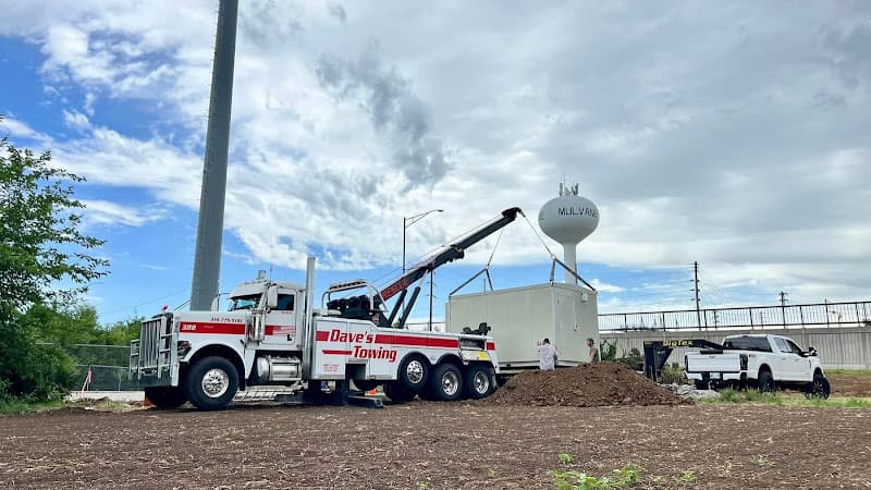 Dave’s Towing tow truck