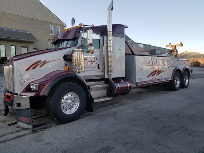 ETS TRUCK SERVICE tow truck