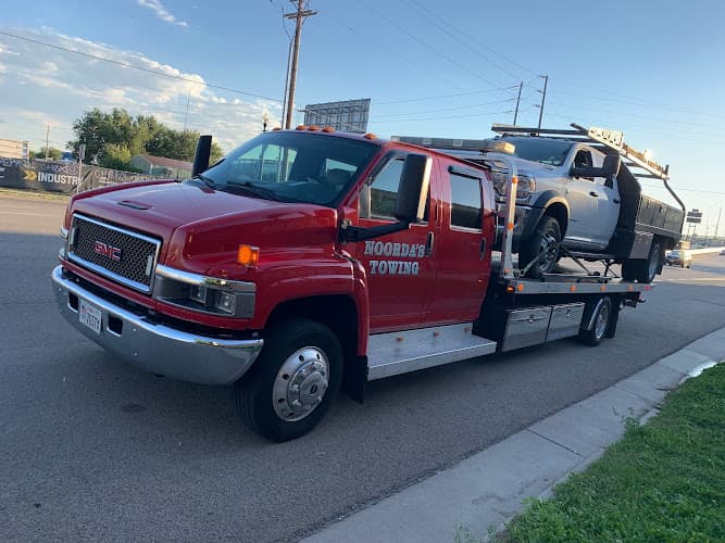 Noorda's Towing tow truck