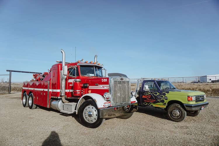 Woody's Towing and Recovery tow truck
