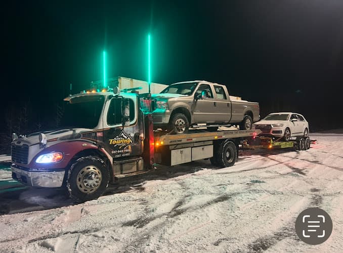 Scott's Towing & Hauling tow truck