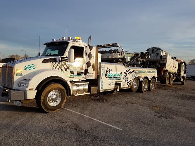 Davenports Towing & Recovery tow truck