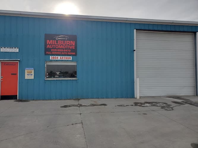 Milburn Automotive and towing tow truck