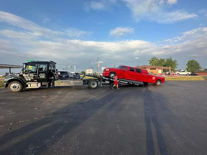 Quad City Towing tow truck