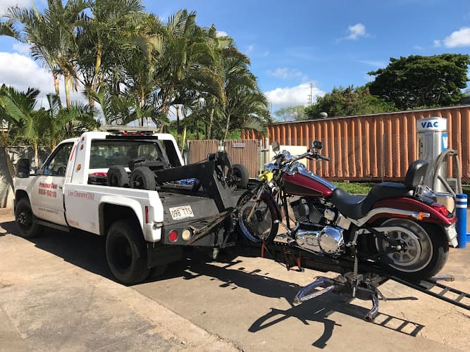 Freedom Tow Hawaii tow truck