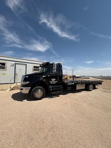 JNJ Towing tow truck