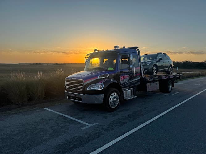 Brooks Towing & Recovery LLC tow truck