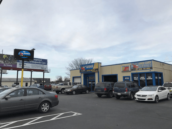 The Garage tow truck