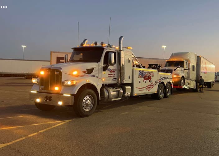 Marty's Towing tow truck