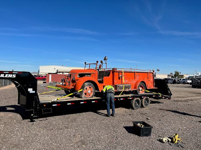 Congress Towing tow truck