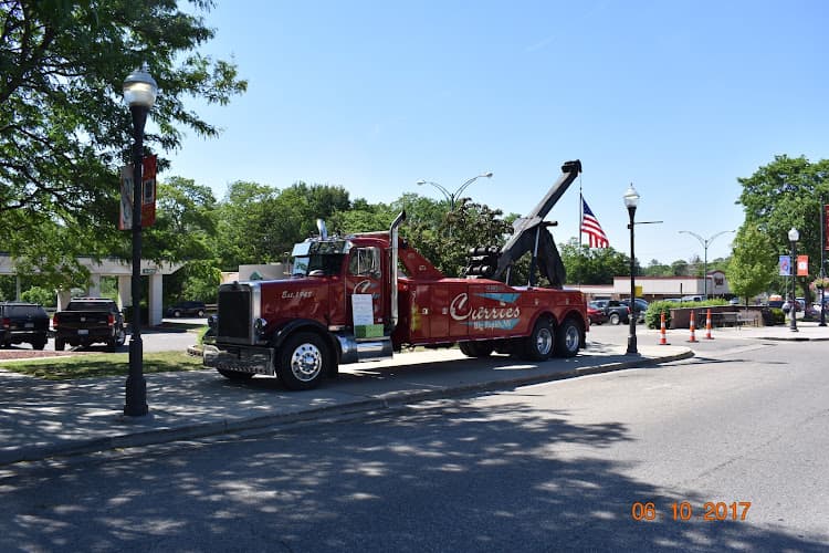 Currie's Towing tow truck